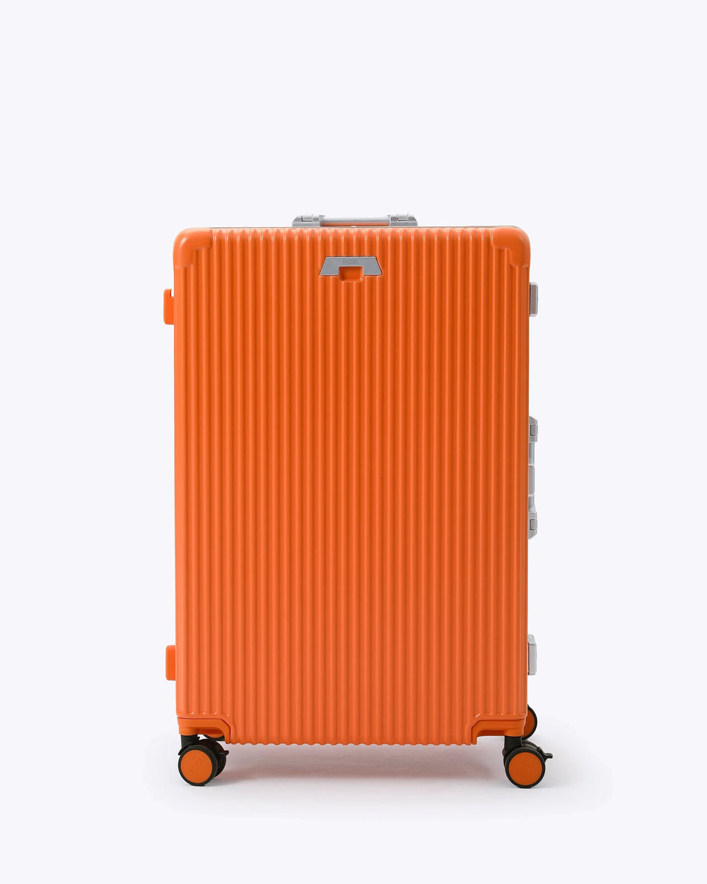 Check-In: All-In-One 28" — Voyager Elite