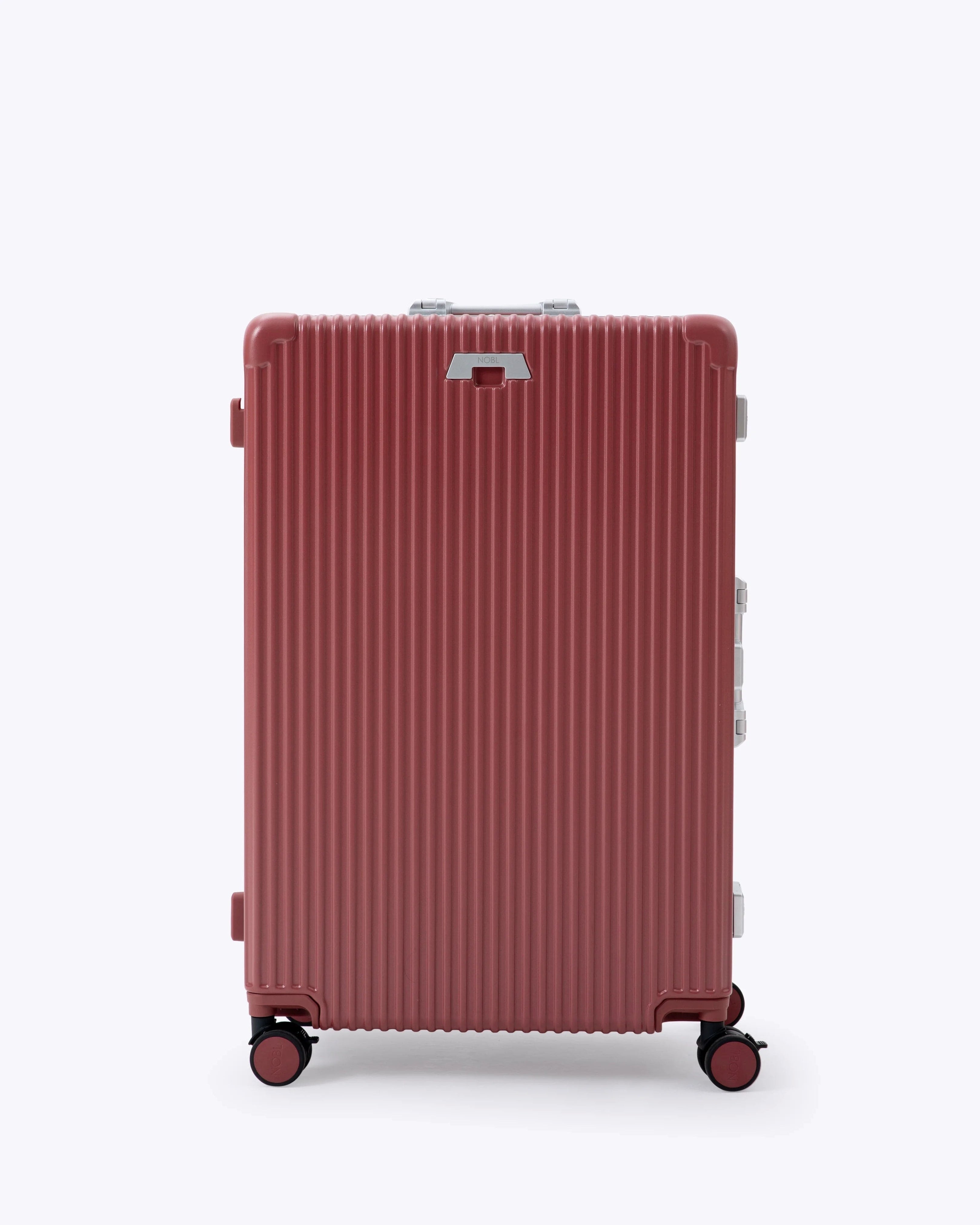 Check-In: All-In-One 28" — Voyager Elite